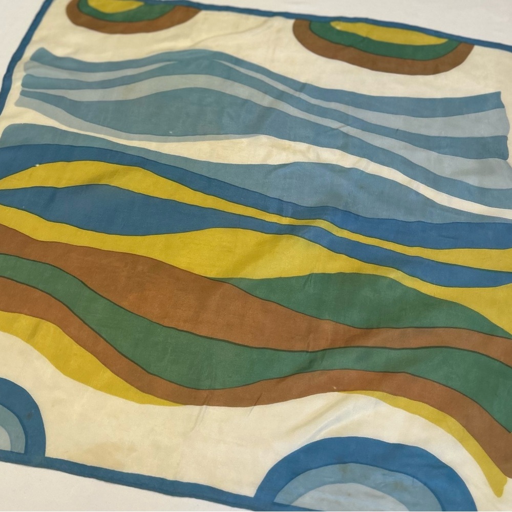 Mid Century Funky Vintage Scraf